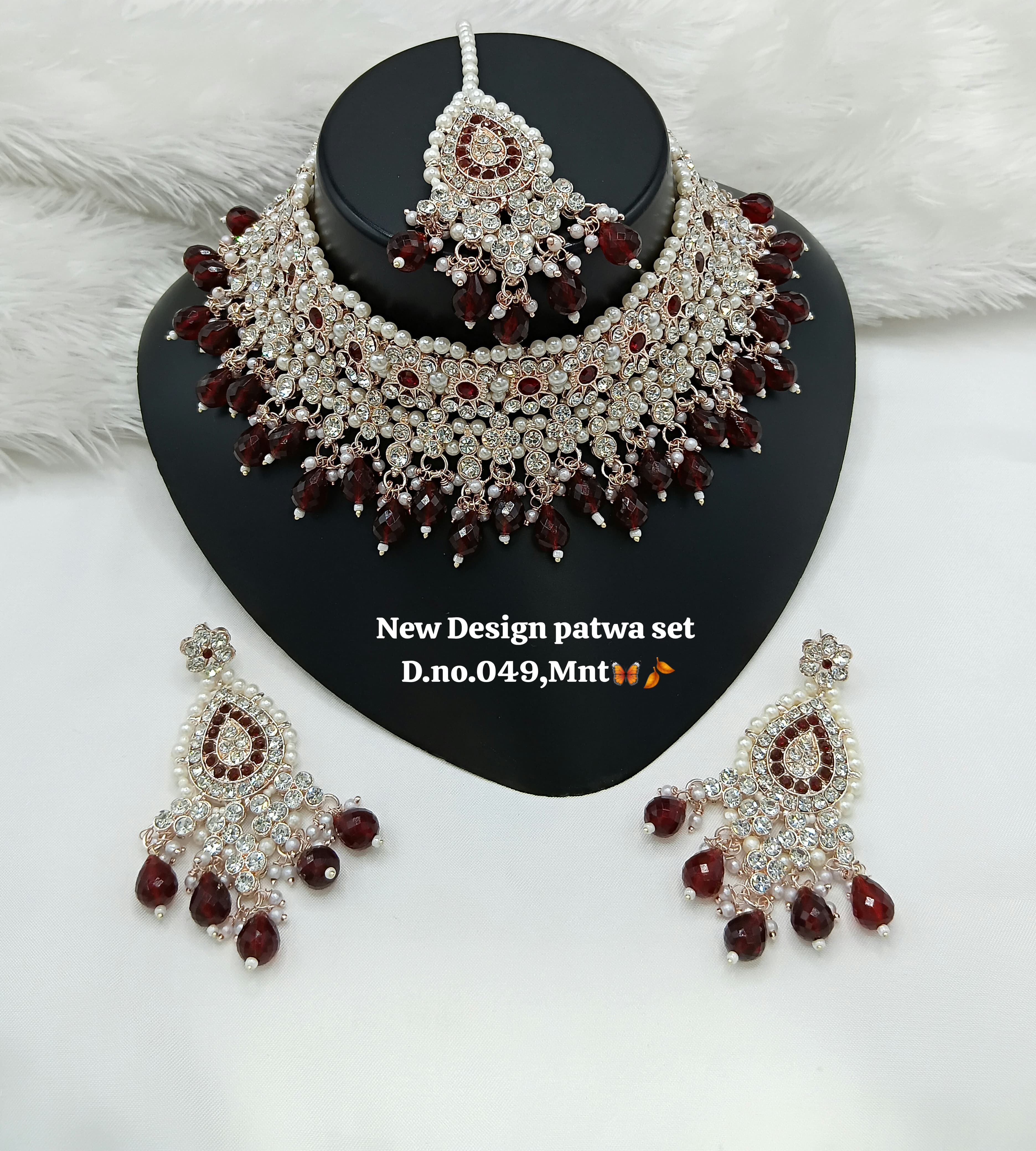 Deep Maroon Gold Patwa Choker Set with Maang Tikka